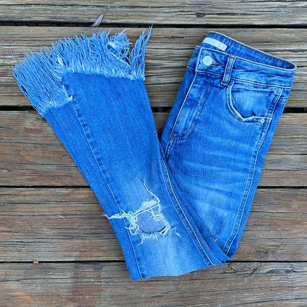 Zara Medium Wash High-Rise Fringe Hem Jeans